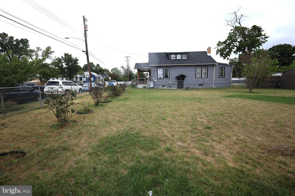 Residential in VINELAND 2