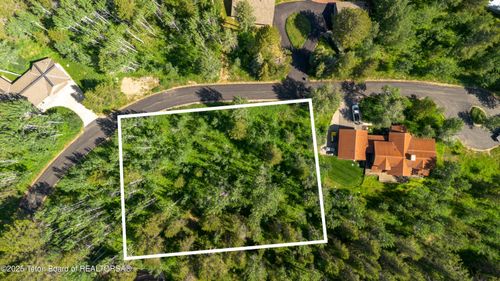 5300 Woodchuck Rd, Wilson, WY, 83014-5303 | Card Image