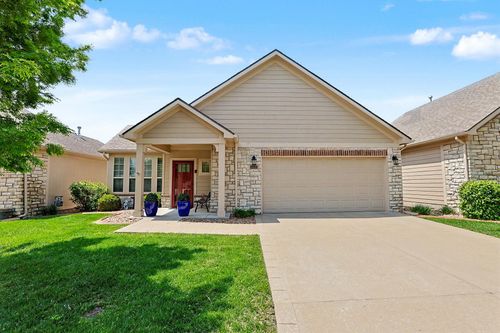 4875 N Indian Oak St, Bel Aire, KS, 67226-7660 | Card Image