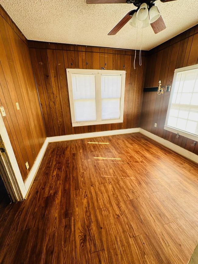 1710 Austin St, House other with 2 bedrooms, 1 bathrooms and null parking in Big Spring TX | Image 8