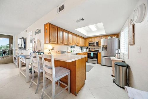 7134-2400 S Ocean Dr, Fort Pierce, FL, 34949-8018 | Card Image