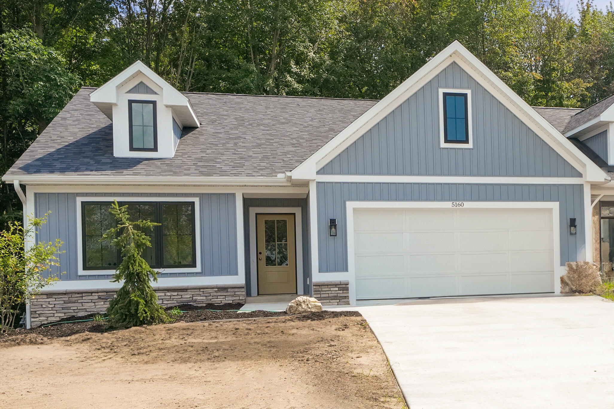 Blendon Woods Ct, Hudsonville, MI 49426