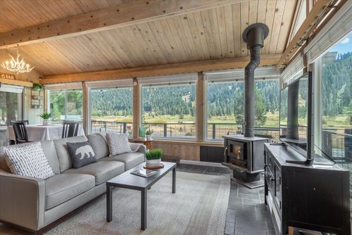 1540 Olympic Valley Rd, Olympic Valley, CA, 96146-9908 | Card Image