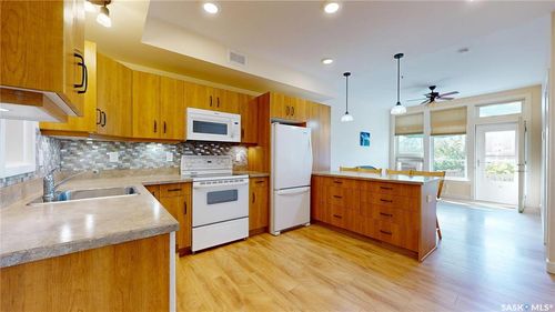 104-1625 Badham Blvd, Regina, SK, S4P0L9 | Card Image