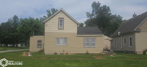 1924 4th Street, Perry, IA, 50220 | Card Image