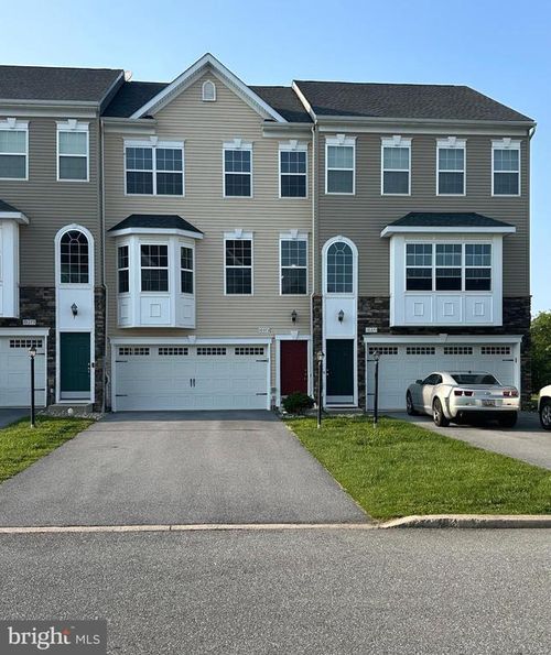 10373 Lantern Ln, HAGERSTOWN, MD, 21740-1579 | Card Image
