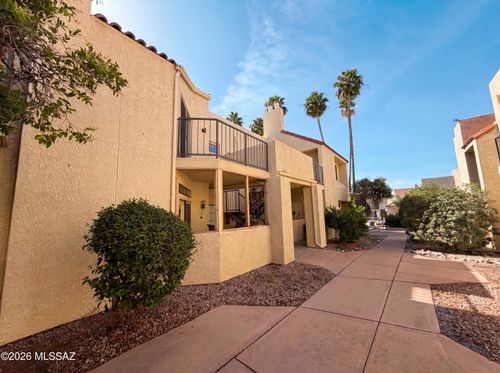 c37-1200 E River Road, Tucson, AZ, 85718 | Card Image
