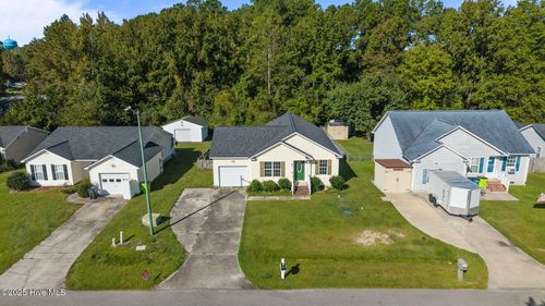 107 Luke Ct, New Bern, NC, 28560-8050 | Card Image