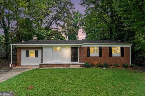1315 Pineglen Dr, Riverdale, GA, 30296-3227 | Card Image