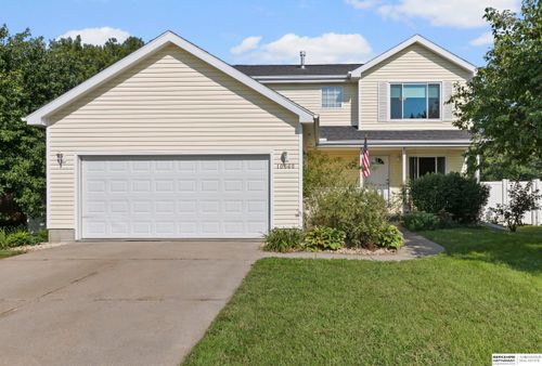 10860 N 136th St, Waverly, NE, 68462-1254 | Card Image