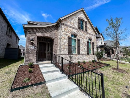 1737 Elise Ln, Aubrey, TX, 76227-4597 | Card Image