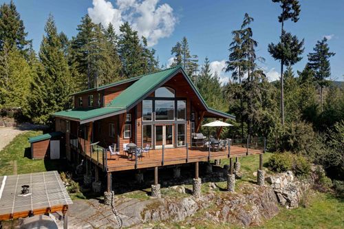 9340 Stephens Way, Halfmoon Bay, BC, V7Z1G9 | Card Image