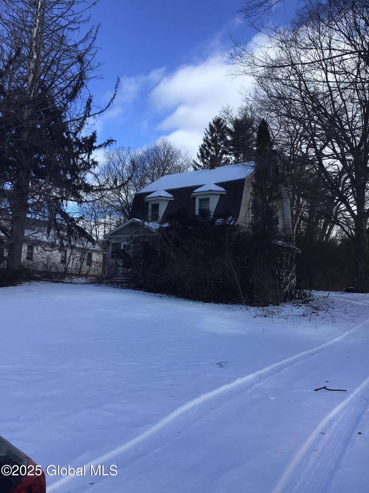 Commercial Sale in Saratoga Springs 5