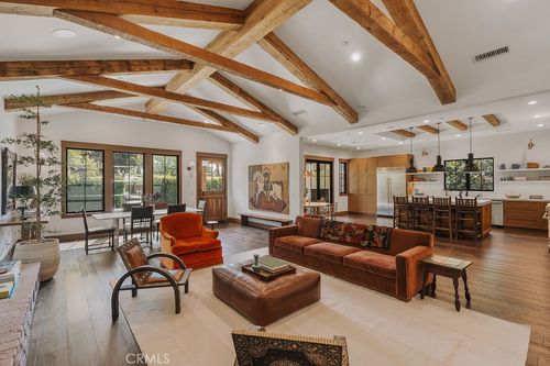 224 Flower St, Costa Mesa, CA, 92627 | Card Image