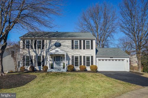 14514 Flag Staff Ct, CENTREVILLE, VA, 20121-2312 | Card Image