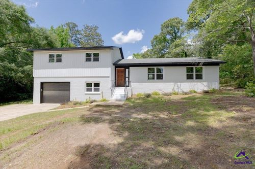 216 Randall Dr, Warner Robins, GA, 31088-3930 | Card Image