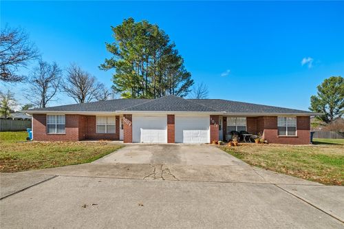 1009/1011 Nw 12th Street, Bentonville, AR, 72712 | Card Image
