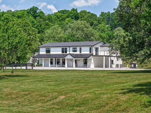 1355 Mitchell Rd, Pulaski, TN, 38478-8070 | Card Image