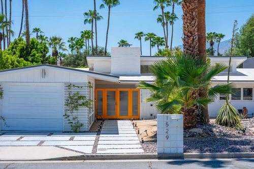 1529 S Riverside Dr, Palm Springs, CA, 92264-0634 | Card Image