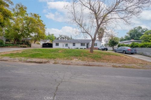 11360 Ruggiero Ave, Sylmar, CA, 91342-6736 | Card Image