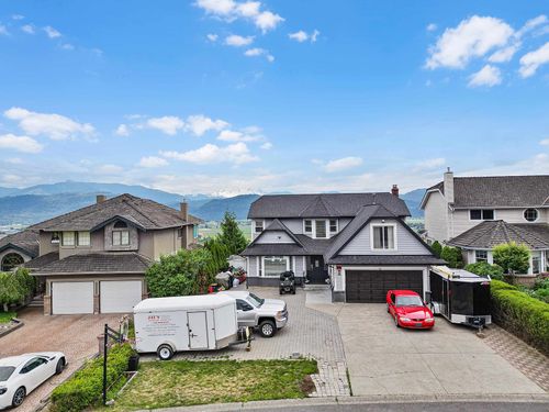 35834 Eaglecrest Dr, Abbotsford, BC, V3G1E8 | Card Image