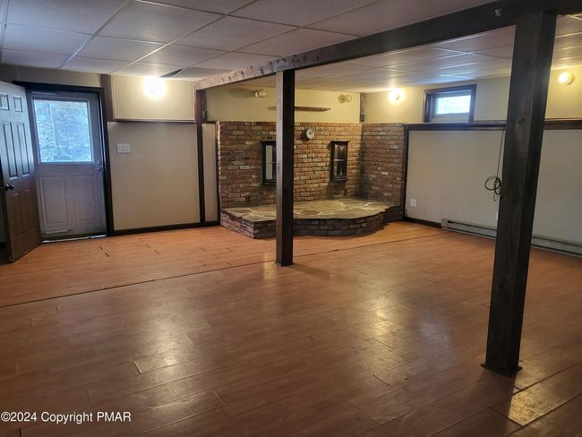 Lower Level Great Room | Image 18