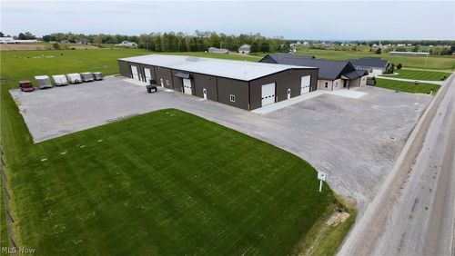 7907 Nonpariel Road, Fredericksburg, OH, 44627 | Card Image