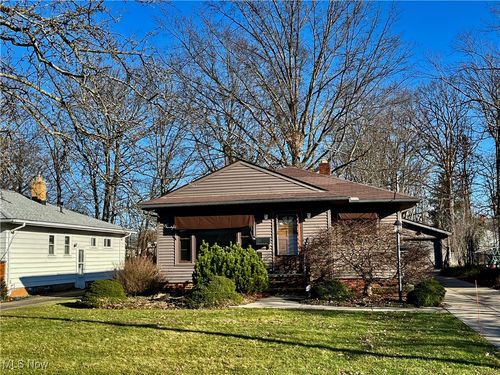 4009 Circlewood Drive, Fairview Park, OH, 44126 | Card Image