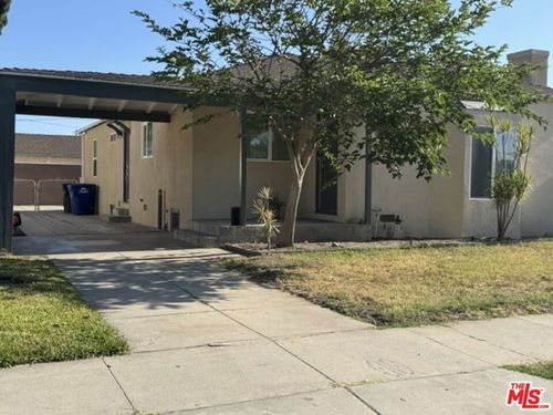 3720 Santa Ana St, South Gate, CA, 90280-2440 | Card Image