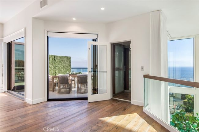 2492 Glenneyre St, House other with 4 bedrooms, 6 bathrooms and 2 parking in Laguna Beach CA | Image 10