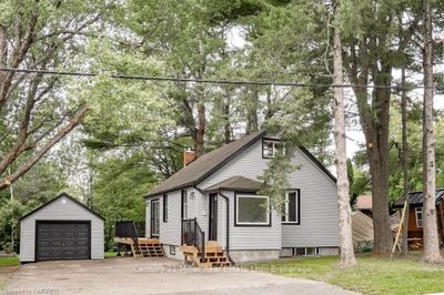 86 Woodward St, House other with 2 bedrooms, 2 bathrooms and 3 parking in Bracebridge ON | Image 1