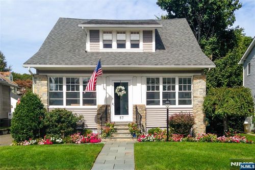 57 Union St, Hawthorne, NJ, 07506-2840 | Card Image
