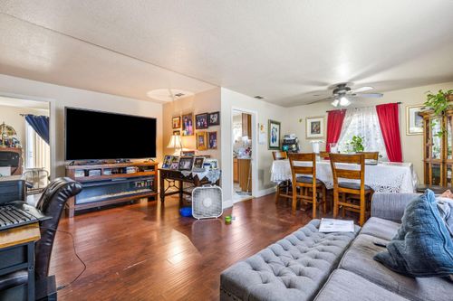 2388 Hurley Way, Sacramento, CA, 95825-3540 | Card Image