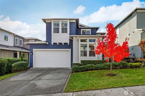 2423 Ne Redford St, Poulsbo, WA, 98370-7090 | Card Image