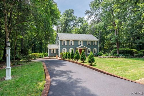 8057 Beattiemill Dr, Mechanicsville, VA, 23111-4907 | Card Image