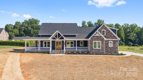 113 Peacehaven Pl, Statesville, NC, 28625-2292 | Card Image