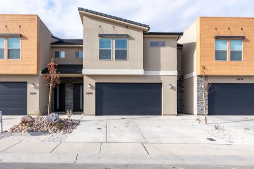 5680 S Duel Ln, St George, UT, 84790-2737 | Card Image