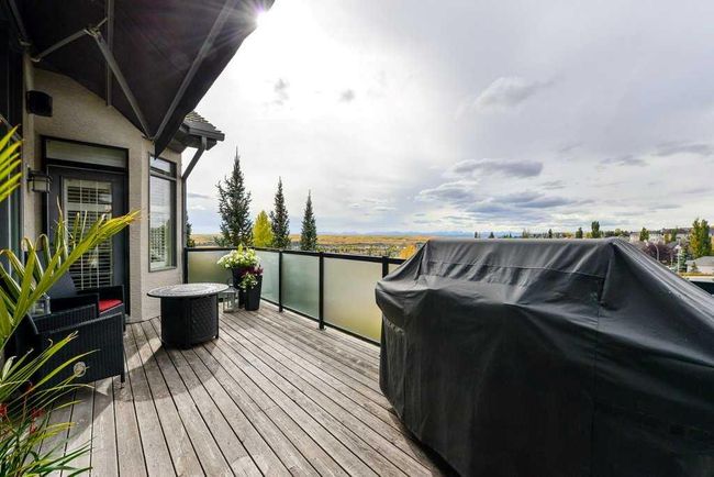 54 Sienna Ridge Landing Sw, Home with 5 bedrooms, 3 bathrooms and 6 parking in Calgary AB | Image 10