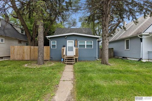 2619 Fort St, Omaha, NE, 68111-1735 | Card Image