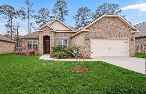 500 Legacy Park Dr, Perry, GA, 31069-4893 | Card Image