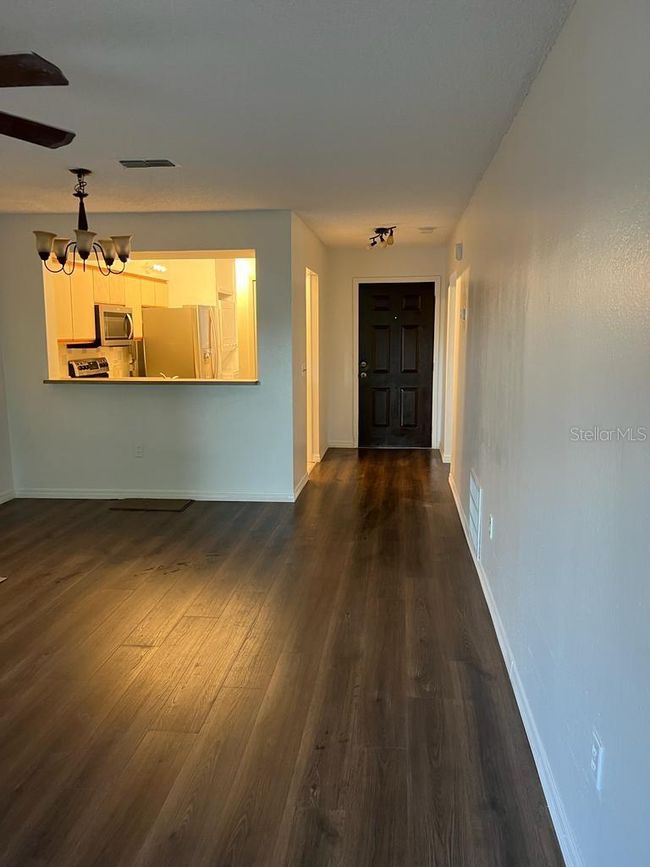 APT-1 - 2900 S Semoran Blvd, Condo with 2 bedrooms, 2 bathrooms and null parking in ORLANDO FL | Image 4