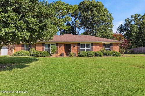71 Crossgates Dr, Brandon, MS, 39042-2271 | Card Image