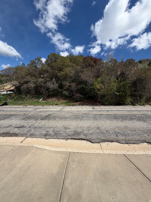 32-4184 Bona Villa Dr, Ogden, UT, 84403-3247 | Card Image