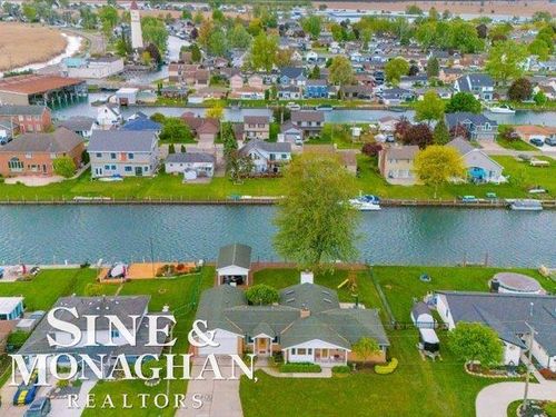 7213 Cardinal St, Clay, MI, 48001-4107 | Card Image