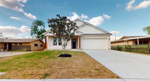 5119 Selinsky Rd, Houston, TX, 77048-1615 | Card Image