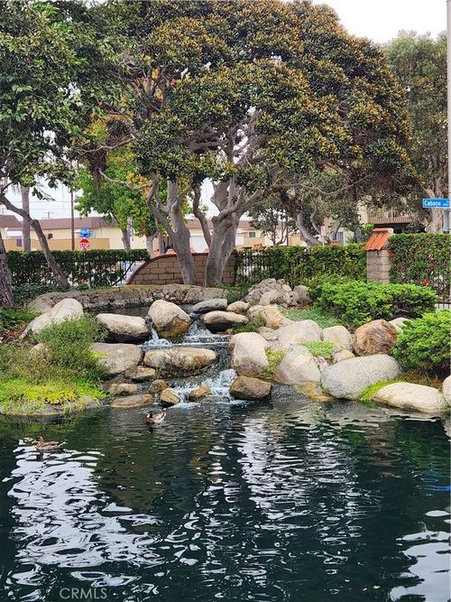 apt-206-4861 Lago Dr, Huntington Beach, CA, 92649-5403 | Card Image