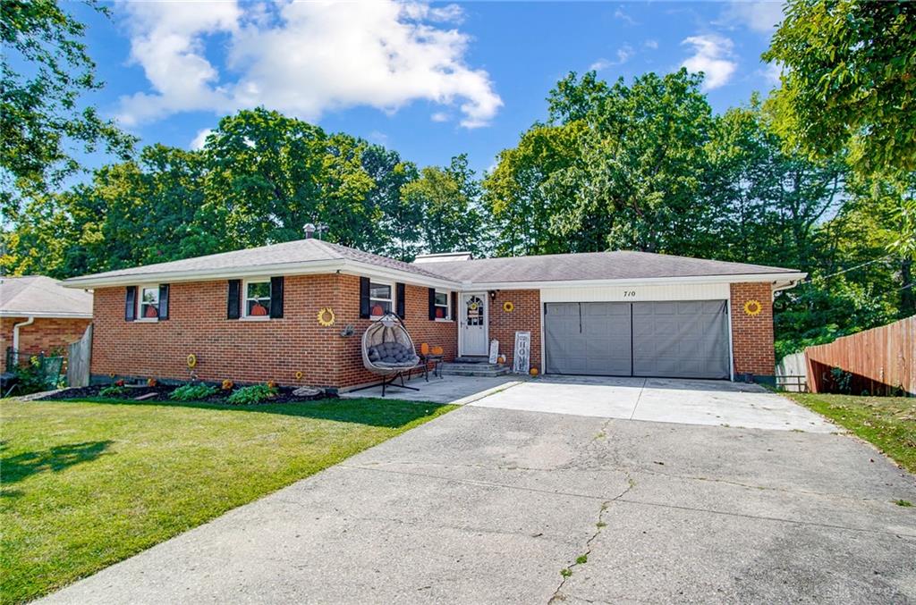 Peach Orchard Dr, Dayton, OH 45449