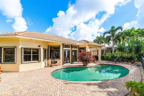 7001 Antinori Ln, Boynton Beach, FL, 33437-3754 | Card Image