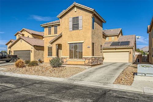5024 Stone Bay Ave, Las Vegas, NV, 89131-2655 | Card Image