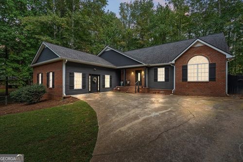 3765 Us Highway 78 E, Tallapoosa, GA, 30176-3808 | Card Image